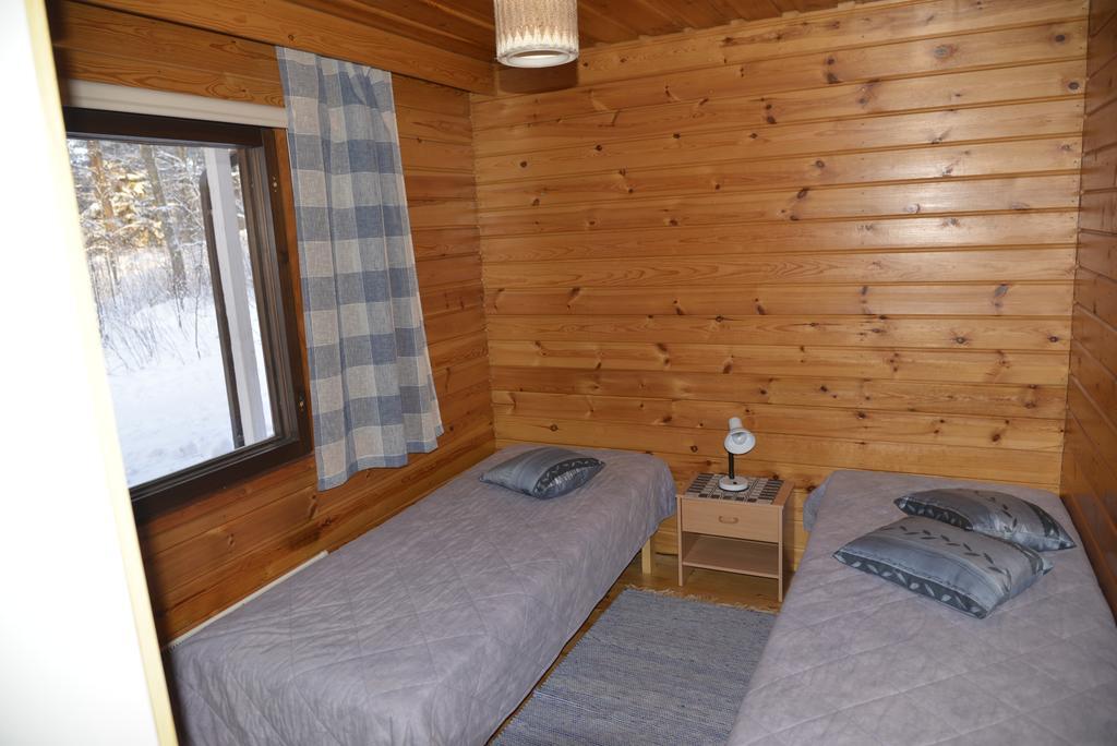 Villa Tiirantuvat Juankoski Zimmer foto