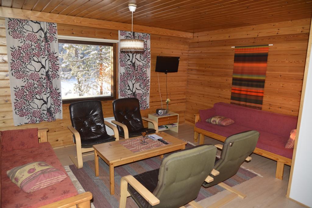 Villa Tiirantuvat Juankoski Zimmer foto